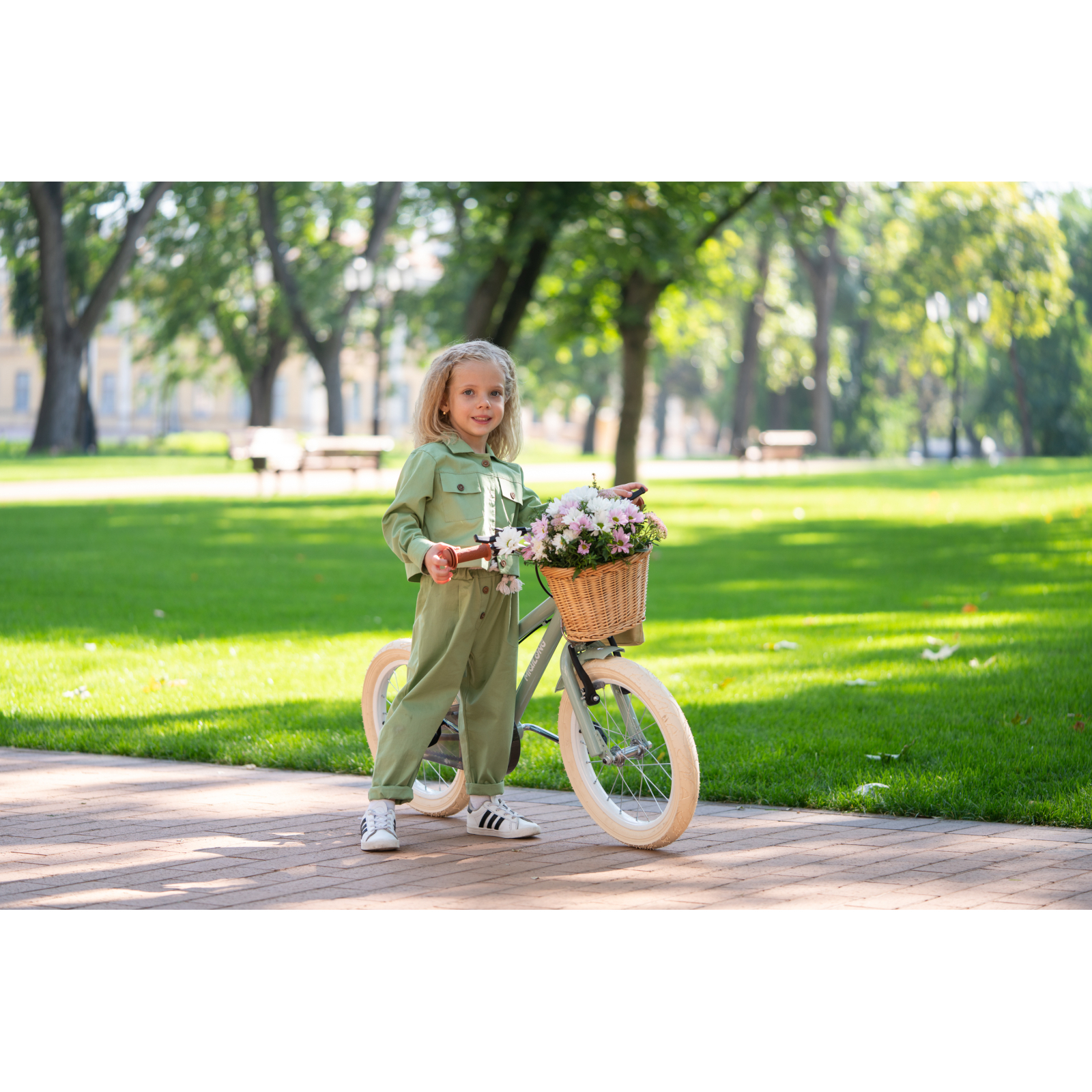 Детский велосипед Miqilong RM Бежевый 16" (ATW-RM16-BEIGE) изображение 10