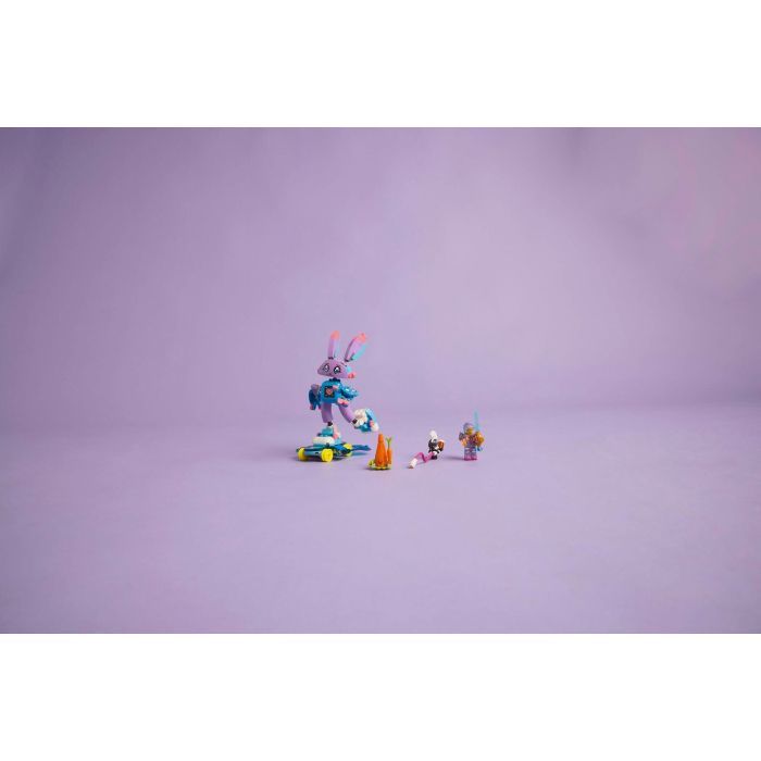 Конструктор LEGO DREAMZzzzz Иззи и Бунчуро, игровой кролик (71490) изображение 10