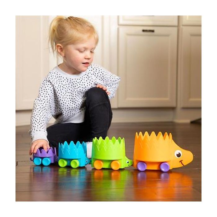 Розвиваюча іграшка Fat Brain Toys Пірамідка на колесах Їжачки Hiding Hedgehogs (F223ML) зображення 6
