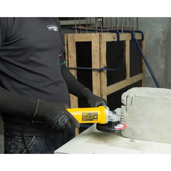 Шуруповерт DeWALT 18 В XR Li-lon PowerStack 1.7Ah, 206 Нм,кейс TSTAK (DCF850E1T) изображение 9