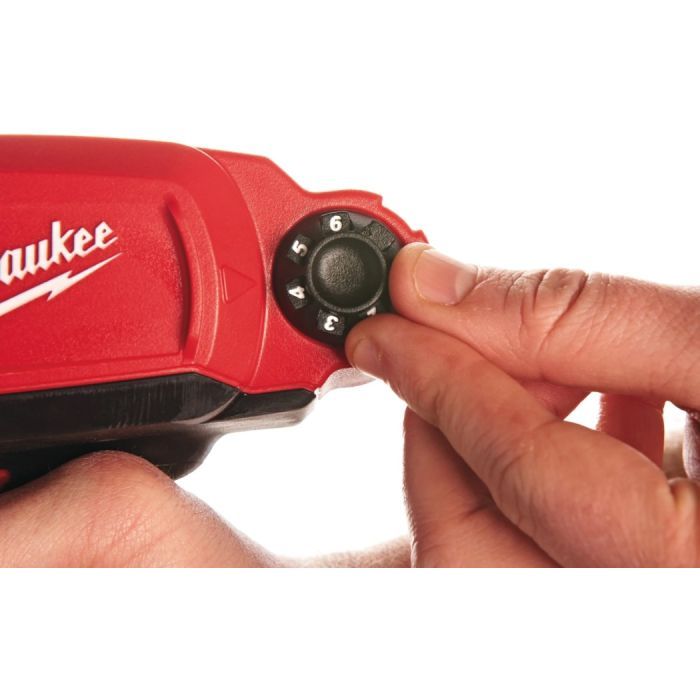 Пістолет для герметика Milwaukee M12 PCG/400A-201B 2Ah (4933441665) зображення 3