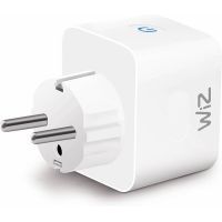 Умная розетка WiZ Smart Plug изображение 2