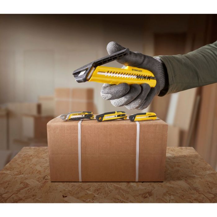 Нож монтажный Stanley 160мм, лезвий 18мм (STHT10489-0) изображение 3