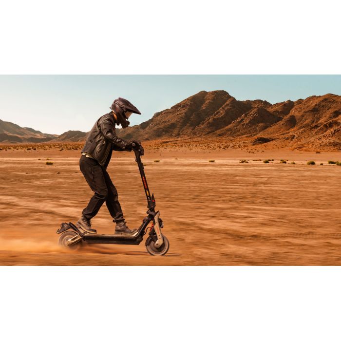 Електросамокат Segway GT3 PRO чорний (AA.06.02.02.0004) зображення 2