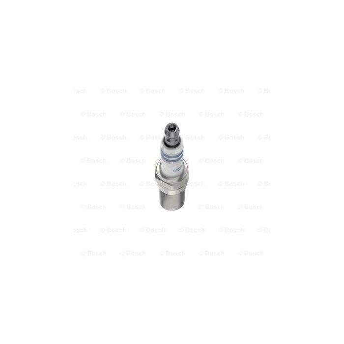 Свеча зажигания Bosch 0 242 230 530 изображение 3