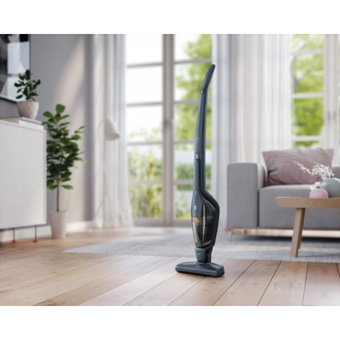 Пылесос Electrolux EERC75DB изображение 5