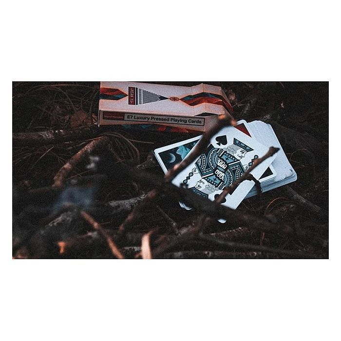 Карты игральные Ellusionist Peak 15 (limited edition) (54832) изображение 4
