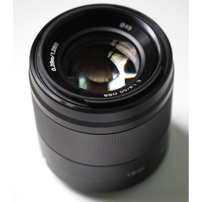 Объектив Sony 50mm f/1.8 Black for NEX (SEL50F18B.AE) изображение 5