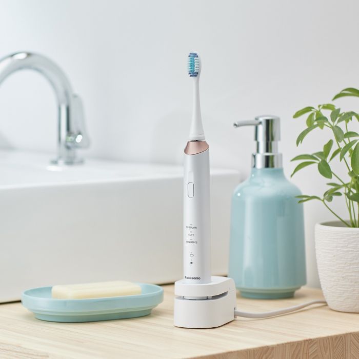 Електрична зубна щітка Panasonic EW-DC12-W520 зображення 4