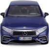 Машина Maisto Mercedes-Benz EQS 2022 1:24 Синий металлик (32902 met. blue) изображение 4