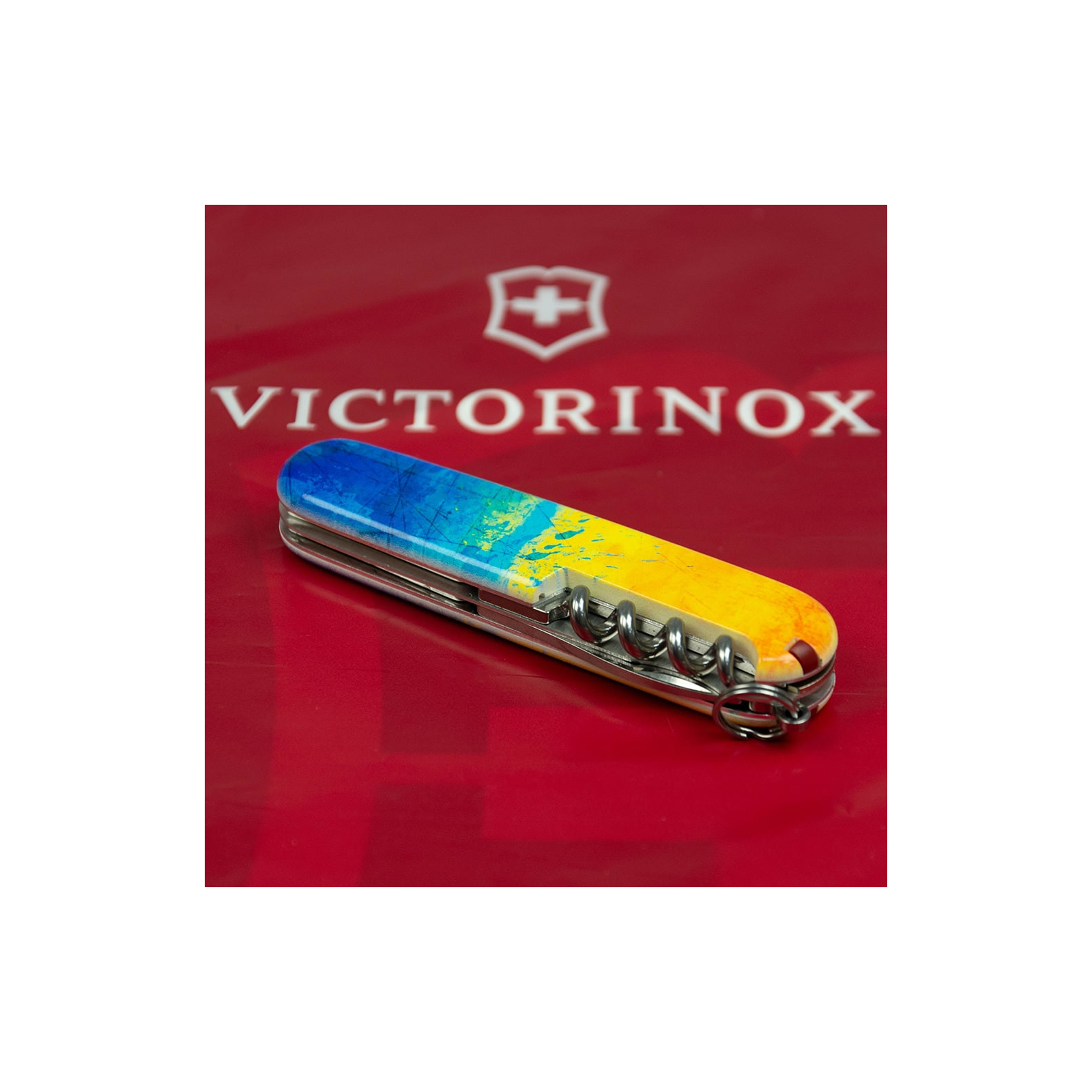 Нож Victorinox Spartan Ukraine 91 мм Тризуб готичний синьо-жовтий (1.3603.2_T0636u) изображение 4