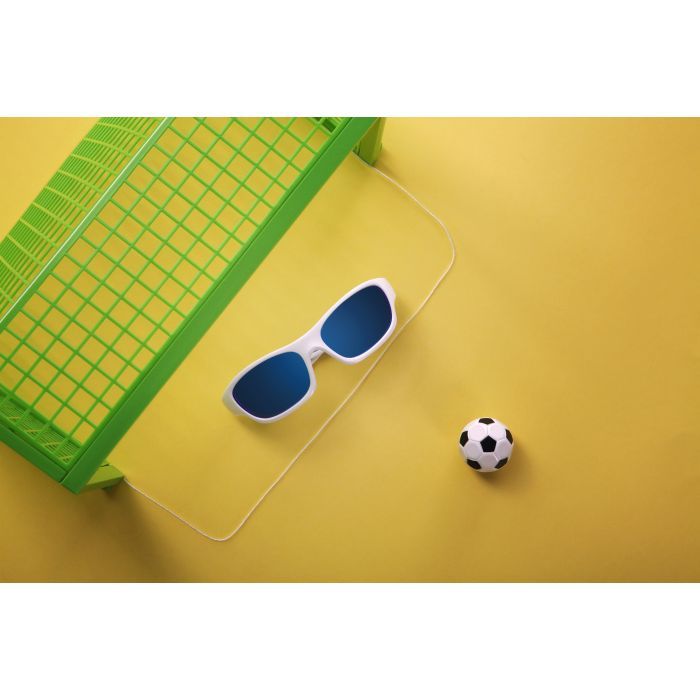 Детские солнцезащитные очки Koolsun Sport бирюзово-белый 6-12 лет (KS-SPBLSH006) изображение 5