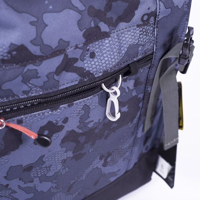 Рюкзак туристический Pacsafe Slingsafe LX450 backpack чорний-камуфляжний (45320802) изображение 5