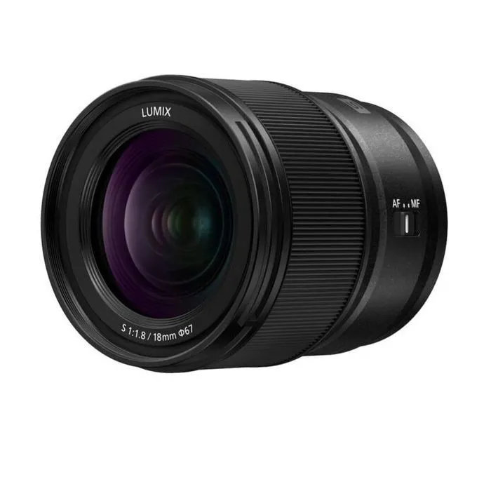 Объектив Panasonic Lumix S 18 мм F1.8 (S-S18E)