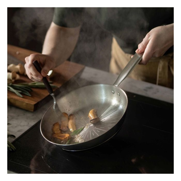 Сковорода Fiskars All Steel Pure матова 28 см (1065628) изображение 10