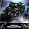 Конструктор LEGO Super Heroes DC Бэтмобиль «Тумблер»: схватка с Пугалом 422 д (76239) изображение 5