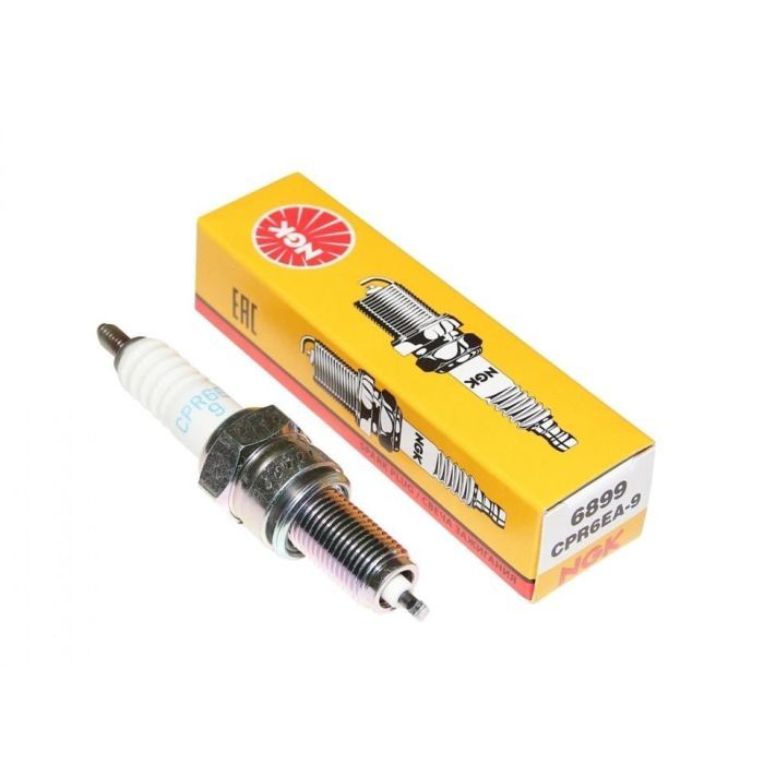 Свеча зажигания NGK 6899 CPR6EA-9