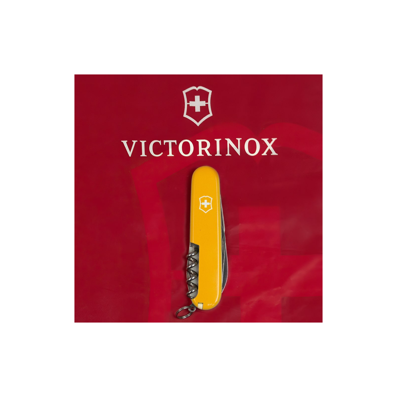 Нож Victorinox Spartan Ukraine 91 мм Тризуб готичний синьо-жовтий (1.3603.2_T0636u) изображение 10
