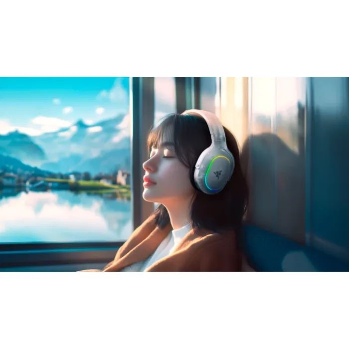 Наушники Razer Barracuda X Chroma Phantom White (RZ04-05220400-R3M1) изображение 10