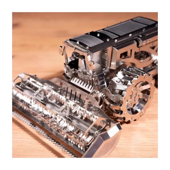 Конструктор Metal Time Коллекционная модель Voracious Harvester Механический комбайн (MT026) изображение 7
