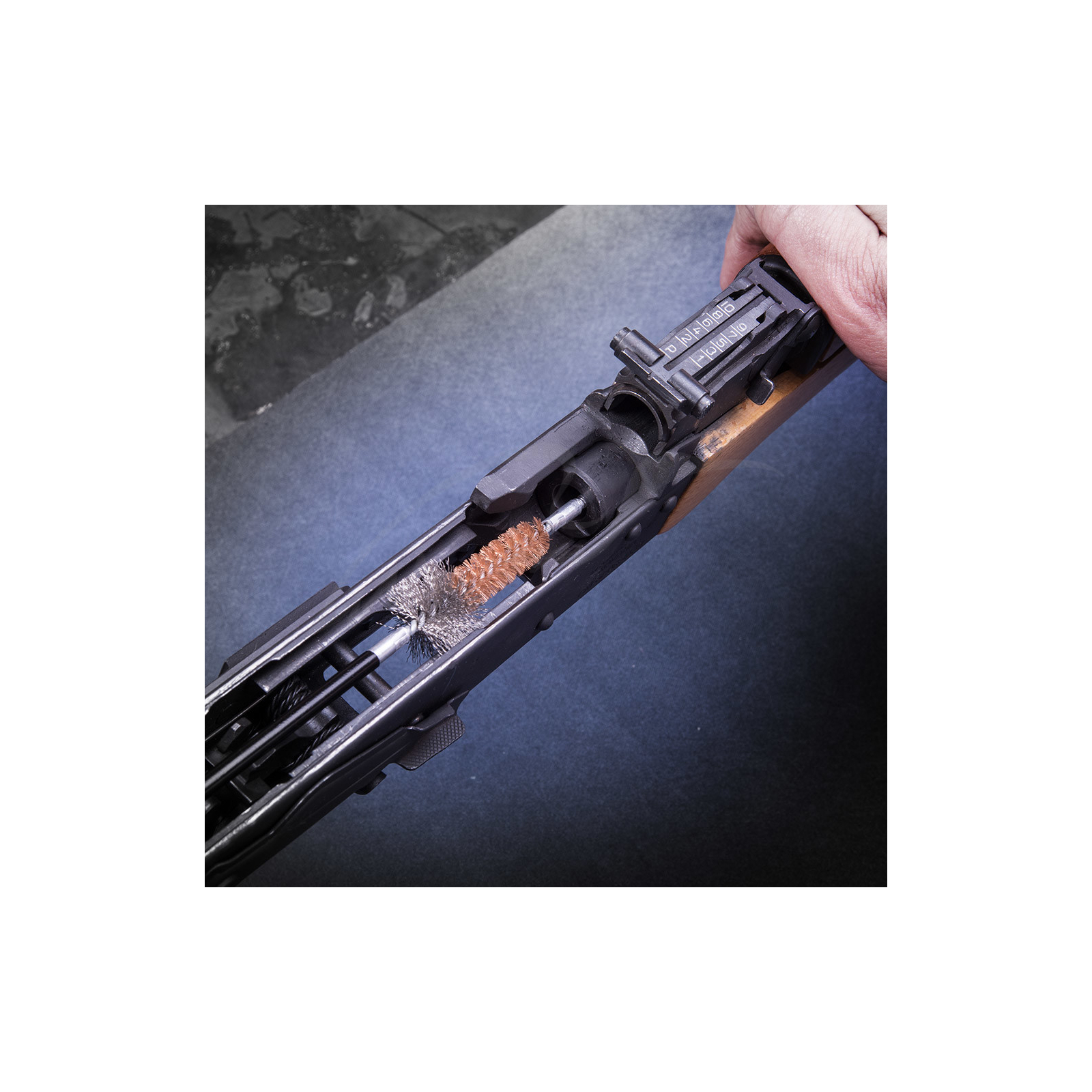 Набор для чистки оружия Real Avid Gun Boss AK47 Gun Cleaning Kit (AVGCKAK47) изображение 3