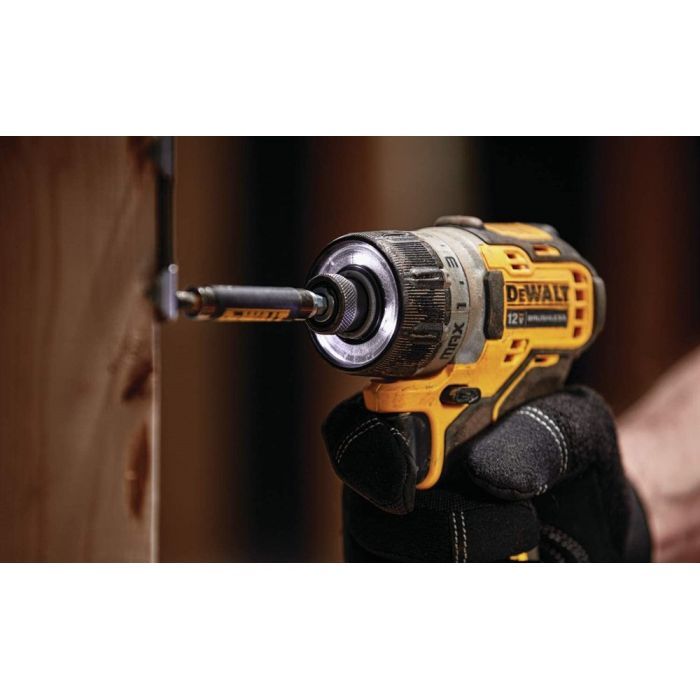 Шуруповерт DeWALT XR Li-Ion 12 В зі змінними насадками, 57.5 Нм, TSTAK (без АКБ та ЗП) (DCD703NT) зображення 4