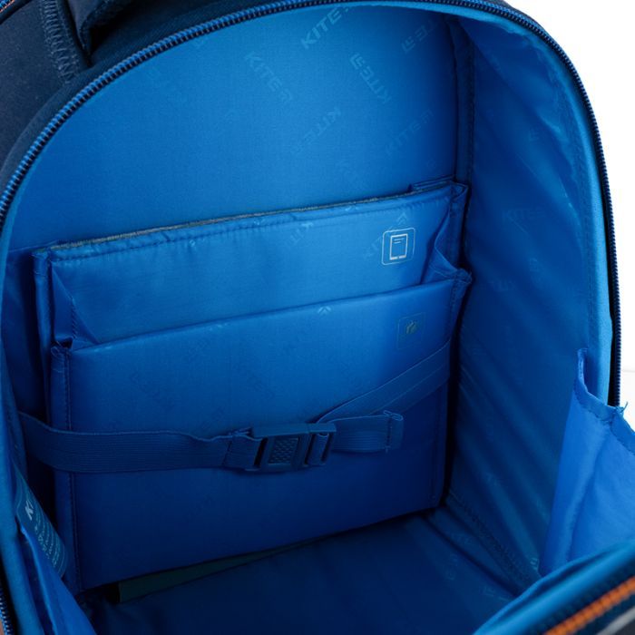Портфель Kite Education 555 Speed Zone (K25-555S-3) изображение 11