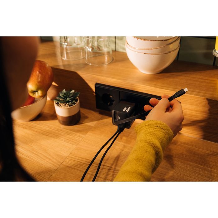 Зарядное устройство Verbatim GaN 65 W 2 ports (USB-C/1xUSB-A) (32217) изображение 5