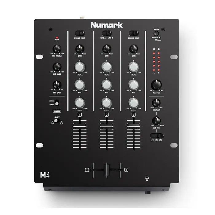 DJ-микшер Numark M4