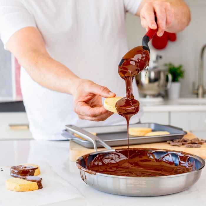 Ложка кухарська KitchenAid Classic для сервірування 34 см білий (KHA003OHPNG) зображення 5