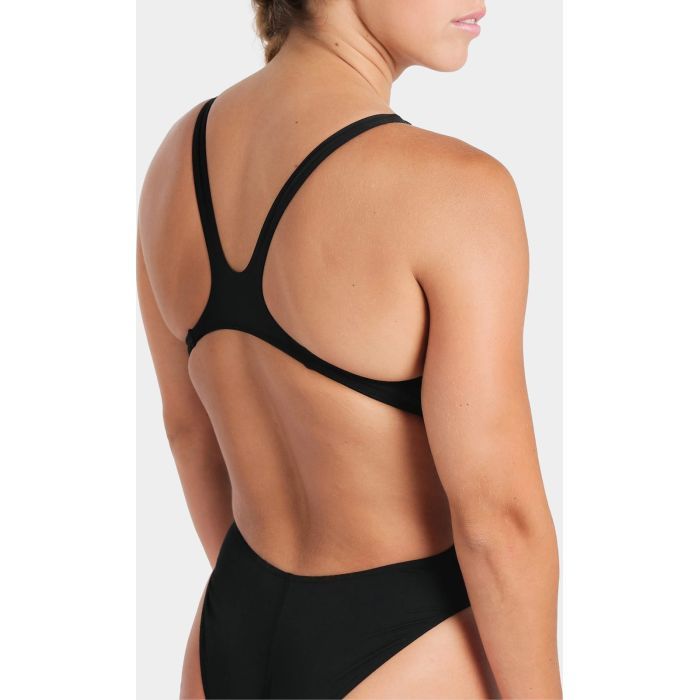 Купальник Arena Team Swimsuit Swim Tech Solid 004763-550 чорний 42 (3468336641019) зображення 5
