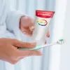 Зубна щітка Colgate 3D Density м'яка Салатова (2172000000035) зображення 3
