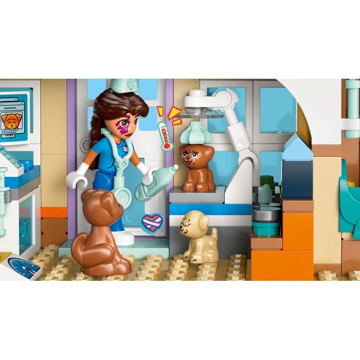Конструктор LEGO Friends Ветеринарна клініка для коней і домашніх улюбленців (42651) зображення 6