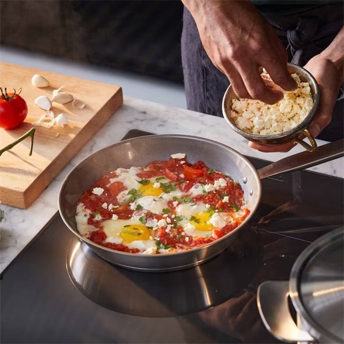 Сковорода Fiskars All Steel матова 28 см (1064745) зображення 9