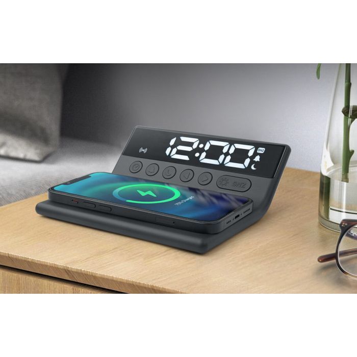 Настільний годинник Muse з бездротовою зарядкою телефону (M-168 WI) зображення 5