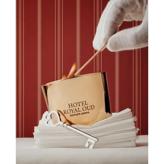 Ароматическая свеча Sister's Aroma Hotel Royal Oud 150 г (4820227786152) изображение 3