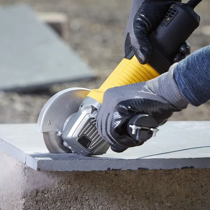 Шліфувальна машина Stanley FatMax, 850W, 12000 об/хв, d=125 мм, 2.3 кг (FMEG220) зображення 6