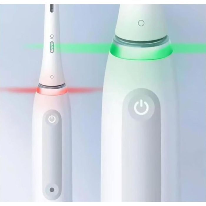 Электрическая зубная щетка Oral-B iOG4.1A6.1DK White изображение 4