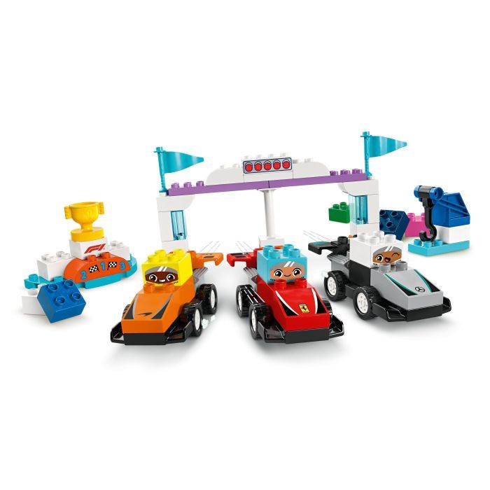 Конструктор LEGO DUPLO Town Автомобили для гонок и пилоты команд Формулы-1 (10445) изображение 5