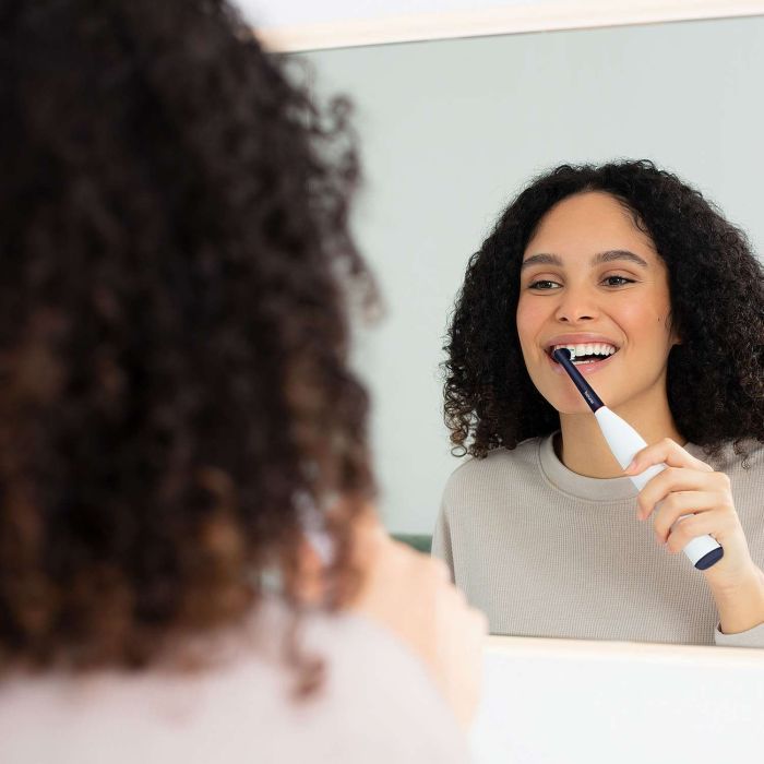 Электрическая зубная щетка Beurer TB 15 GP изображение 4