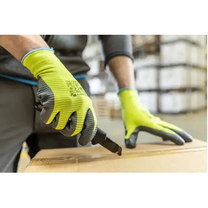 Захисні рукавиці Hoegert VECHTE HT5K760-10 гофровані з нітриловим покриттям зелені, 10 (HT5K760-10) зображення 2