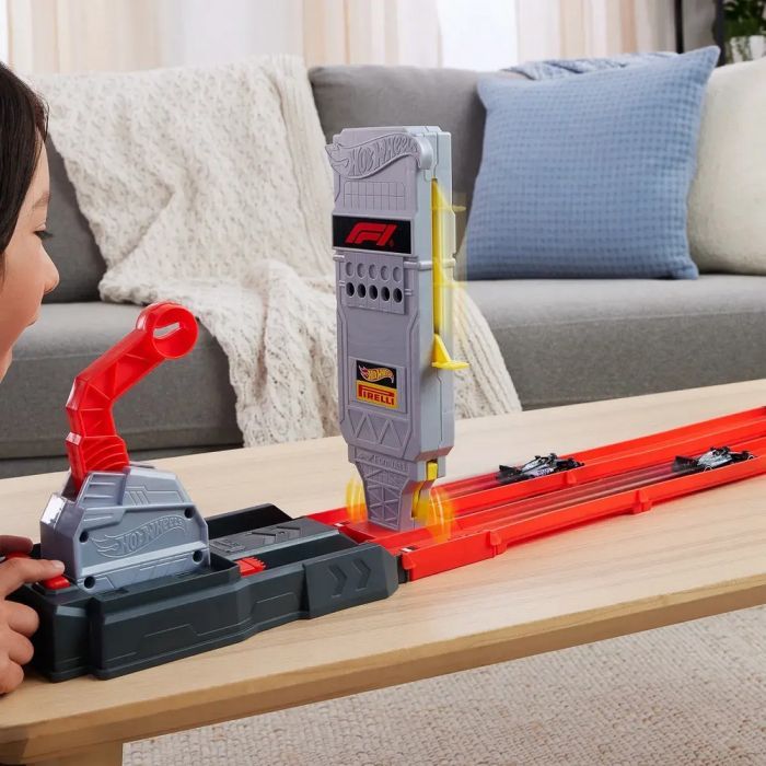 Автотрек Hot Wheels Formula 1 Старт F1 (JKM88) зображення 7