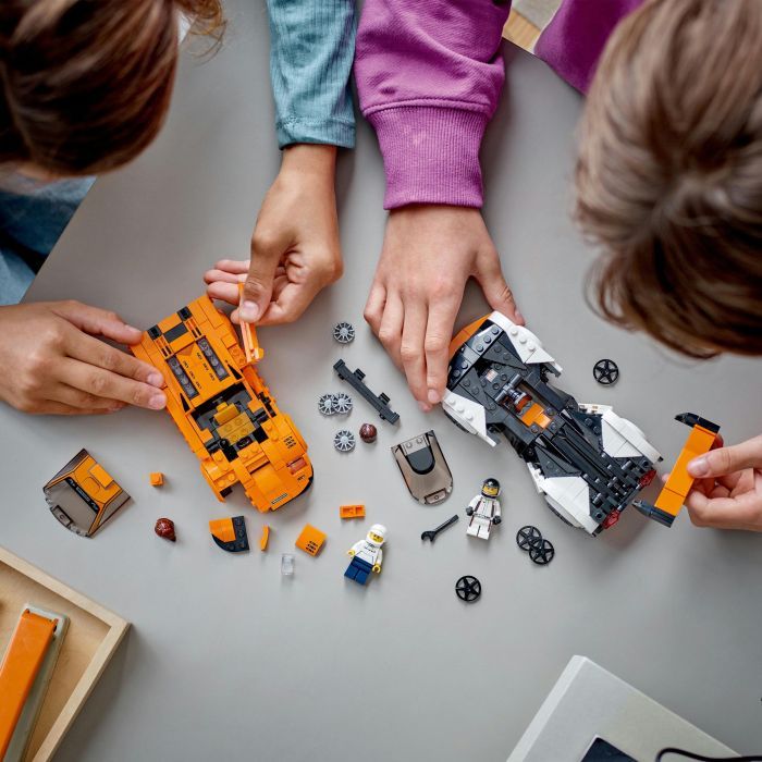 Конструктор LEGO Speed Champions McLaren Solus GT і McLaren F1 LM 581 деталь (76918) изображение 7