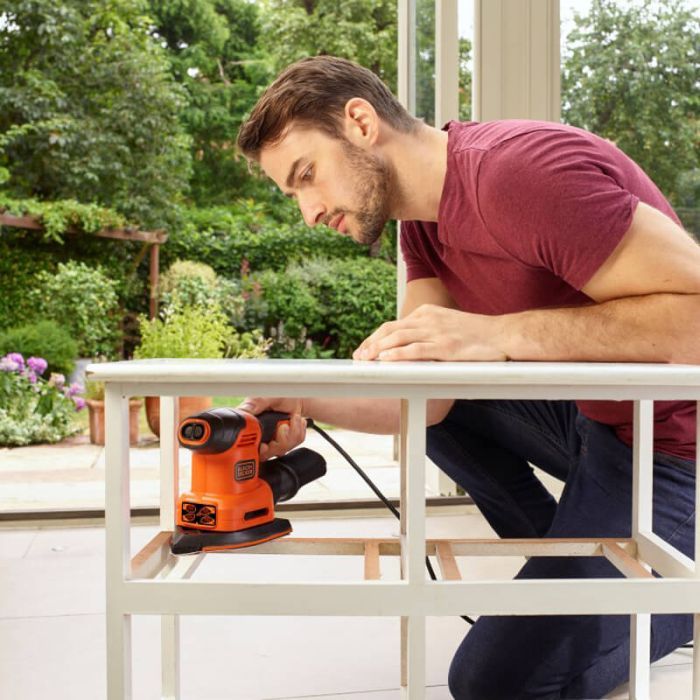 Шлифовальная машина Black&Decker 200 Вт, 8000-13000 об/мин, вес 1.58 кг (BEW200) изображение 6