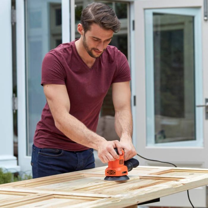Шлифовальная машина Black&Decker 200 Вт, 8000-13000 об/мин, вес 1.58 кг (BEW200) изображение 9