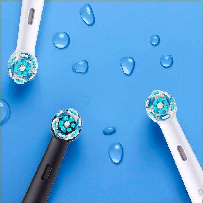 Электрическая зубная щетка Oral-B IOM9.1B2.2AD Black Onyx изображение 5