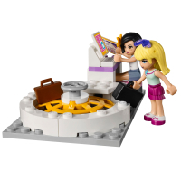 Конструктор LEGO Friends Аэропорт в Хартлейке (41109) изображение 9