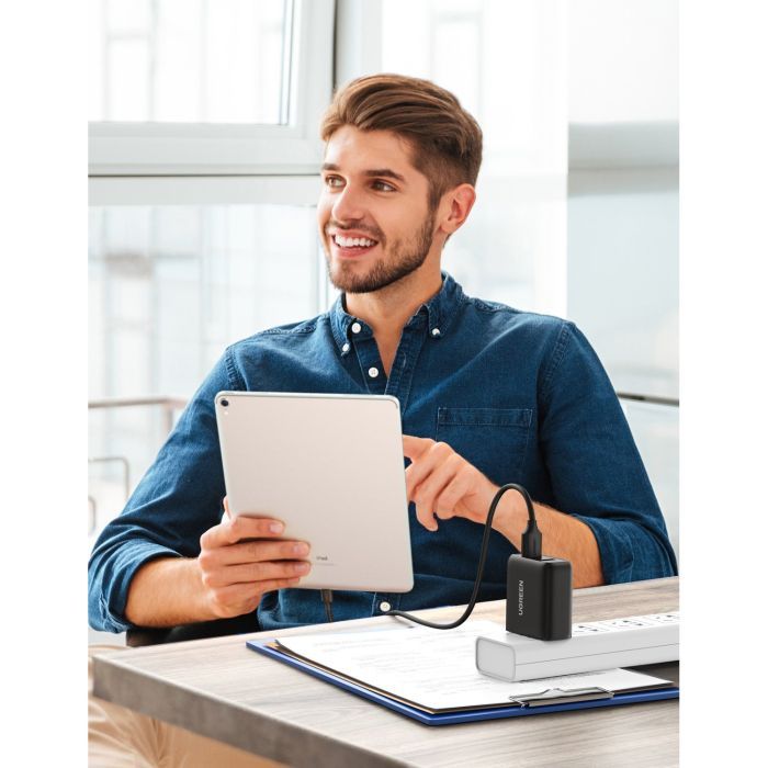 Зарядное устройство Ugreen CD161 36W 2xUSB QC 3.0 Charger (Black) (10216) изображение 3