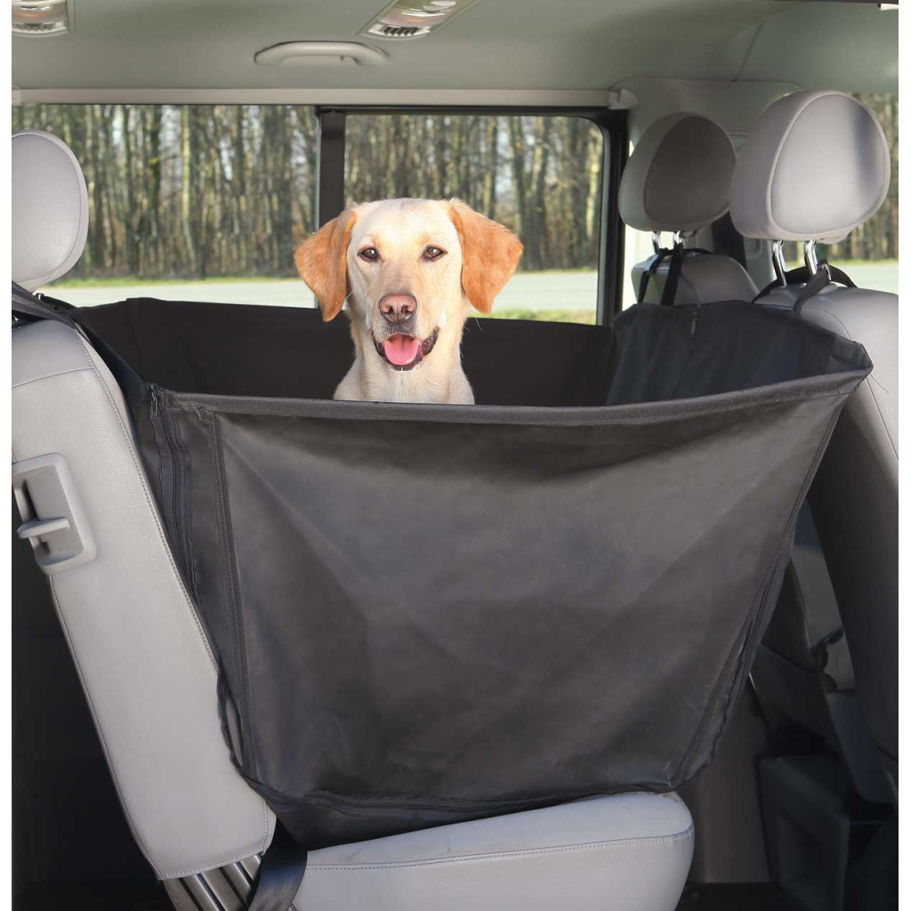 Килимок для тварин Trixie захисний в авто 1.5х1.35 м Чорний (4011905013480)