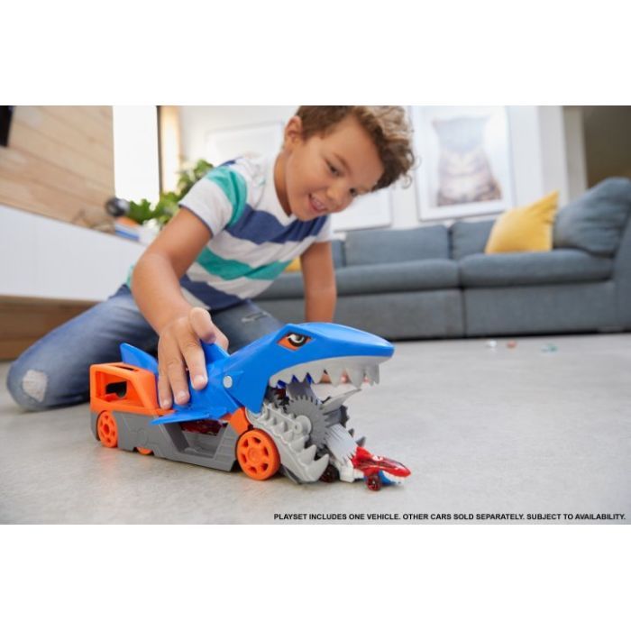 Игровой набор Hot Wheels Грузовик-транспортер "Акулья пасть" (GVG36) изображение 10